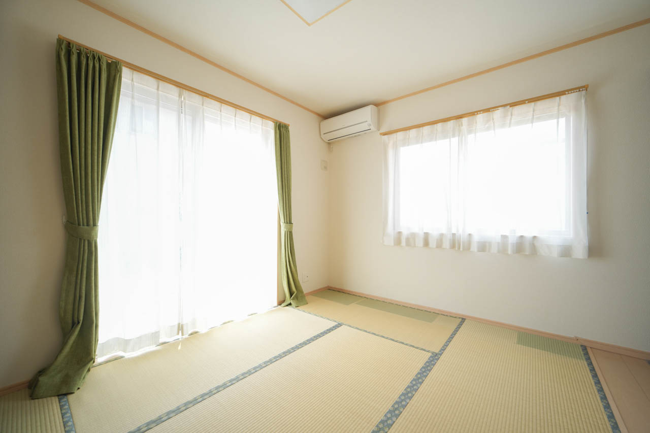 やわらかい光が入る和室